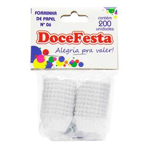 Forminha de Papel Doce Festa Branca N°6 Com 200 Unidades Forminha de Papel Doce Festa Branca N°6 Com 200 Unidades